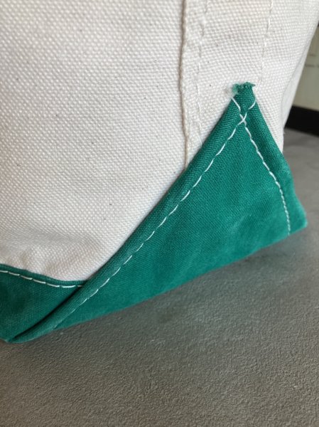 画像14: 1980’s 90'S　L.L.BEAN　Vintage　Boat and Tote　モノグラム　ボートアンドトート　エルエルビーン　L.L.ビーン　ビーントート　ショートハンドル ラージ　LARGE　アメリカ製　MADE IN USA　グッドコンディション　GREEN　2色タグ　帆布　ビンテージ (14)