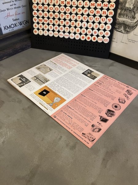 画像11: 1960'S　ミッドセンチュリー　Title Spots　店舗サインボード　デッドストック　ムービータイトル　スライドタイトル　YOUTUBE & SNS タイトル　看板　パーチクルボード　有孔ボード　プラスティック　アドバタイジング　ショップ　ストアー　プライスボード　SIGN　Hudson Photographic Industries　アンティーク　ビンテージ (11)