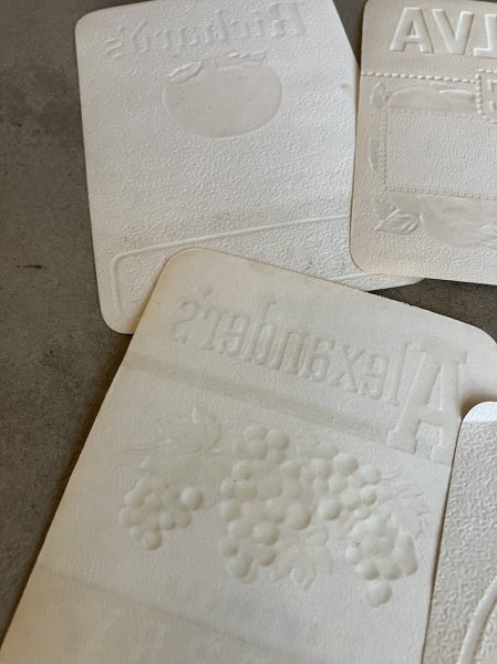 画像17: 1920’S 30'S 40'S 50'S 60'S　57pcs/set　ヴィンテージ　デッドストック　ワインラベル　フランス　アメリカ　アップルワイン　ピーチワイン　チェリーワイン　赤ワイン　白ワイン　ラベル　アドバタイシング　デザインサンプルに　店舗ディスプレイに　57枚セット　アンティーク　ビンテージ (17)