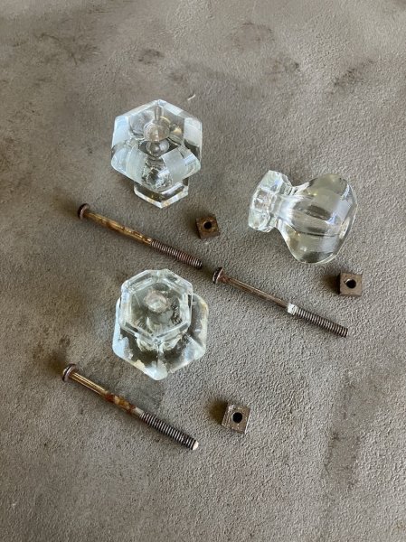 画像5: 1910'S 20'S　アーリーセンチュリー　ガラス取手　大型　リブタイプ　キャビネットノブ　ドロワープル　クリアガラス　アイアン　3pcs set　アンティーク　ビンテージ (5)