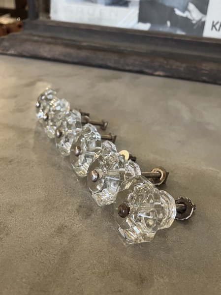 画像2: 1910'S 20'S　アーリーセンチュリー　ガラス取手　オクタゴン　八角形　中型　キャビネットノブ　ドロワープル　クリアガラス　アイアン　バラ売り　アンティーク　ビンテージ (2)