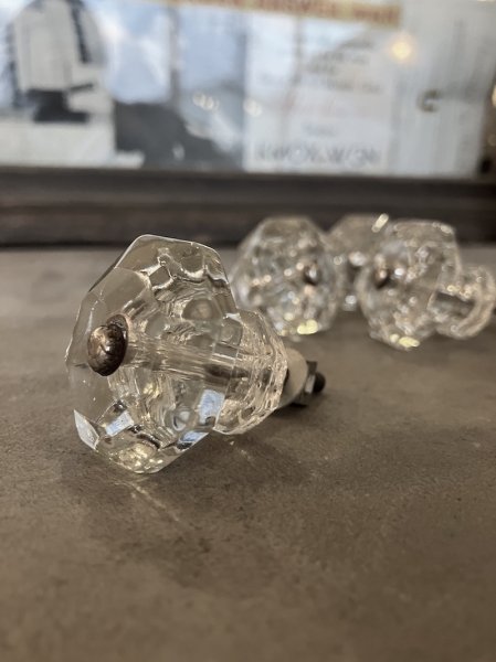 画像11: 1910'S 20'S　アーリーセンチュリー　ガラス取手　オクタゴン　八角形　中型　キャビネットノブ　ドロワープル　クリアガラス　アイアン　バラ売り　アンティーク　ビンテージ (11)