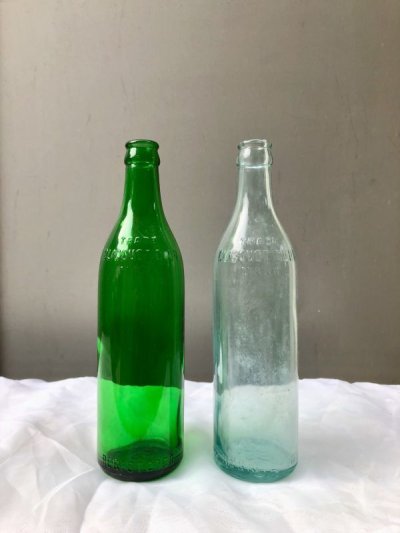 画像1: 1900'S 1910'S　CLICQUOT CLUB　AQUA GLASS　気泡ガラス　SODA BOTTLE　ソーダボトル　ポップボトル　ガラス瓶　Reed Glass　クリアガラス　色付きガラス　一輪挿し　フラワーベース　アンティーク　ビンテージ