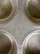 画像15: MIRRO　ミロ　COMET　コメット　USA　マフィン　カップケーキ　モールド　型　アルミカップ　小物入れ　テーブルソーター　カップケーキパン　マフィンパン　カントリー雑貨　ショップ什器　アンティーク　ビンテージ (15)