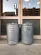 画像4: ダストボックス　buckets　trash can　トラッシュカン　ゴミ箱　蓋付き　大型　ブリキ　アンティーク　ビンテージ (4)
