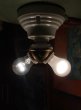 画像1: 1900'S 10'S　アールデコ　レセプタクル　シンプル　ポーセリンライト　ベンジャミン　BENJAMIN　2灯　ソケットクラスター　ウォールマウント&シーリングマウント　2口変換ソケット付き　アンティーク　ビンテージ (1)