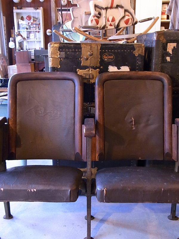 19世紀後半 20世紀初頭 椅子 オーディトリウム アディトリウム 