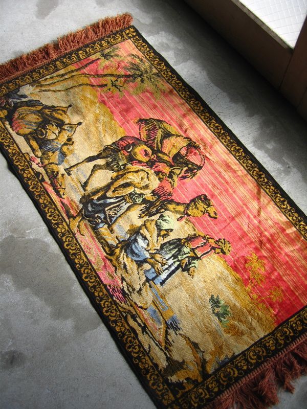 ラグ カーペット 絨毯 ラクダ アラビアン 壁掛け アンティーク ビンテージ