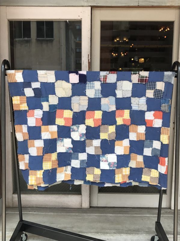 ANTIQUE CALICO PATCHWORK QUILT パッチワークキルト - 布団・毛布