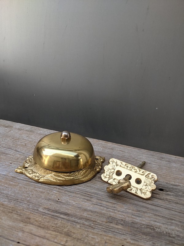 メカニカル ドアチャイム Cast Brass Doorbell ドアベル 呼び鈴 真鍮 リプロダクツ レプリカ ビクトリアン デザイン