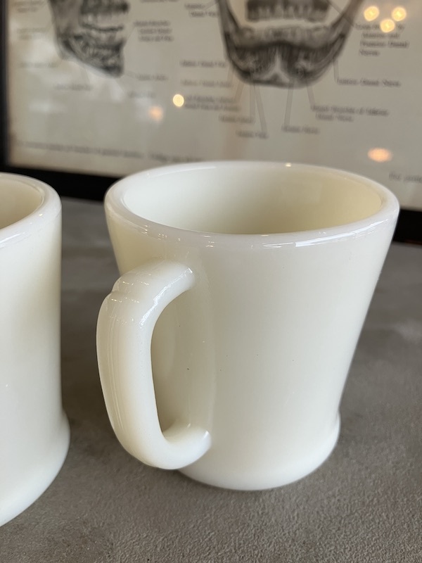 1950'S 60'S Fire-King アイボリー ファイヤーキング Dハンドル